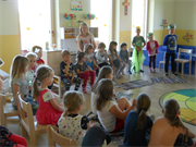 Besuch im Kindergarten (1)
